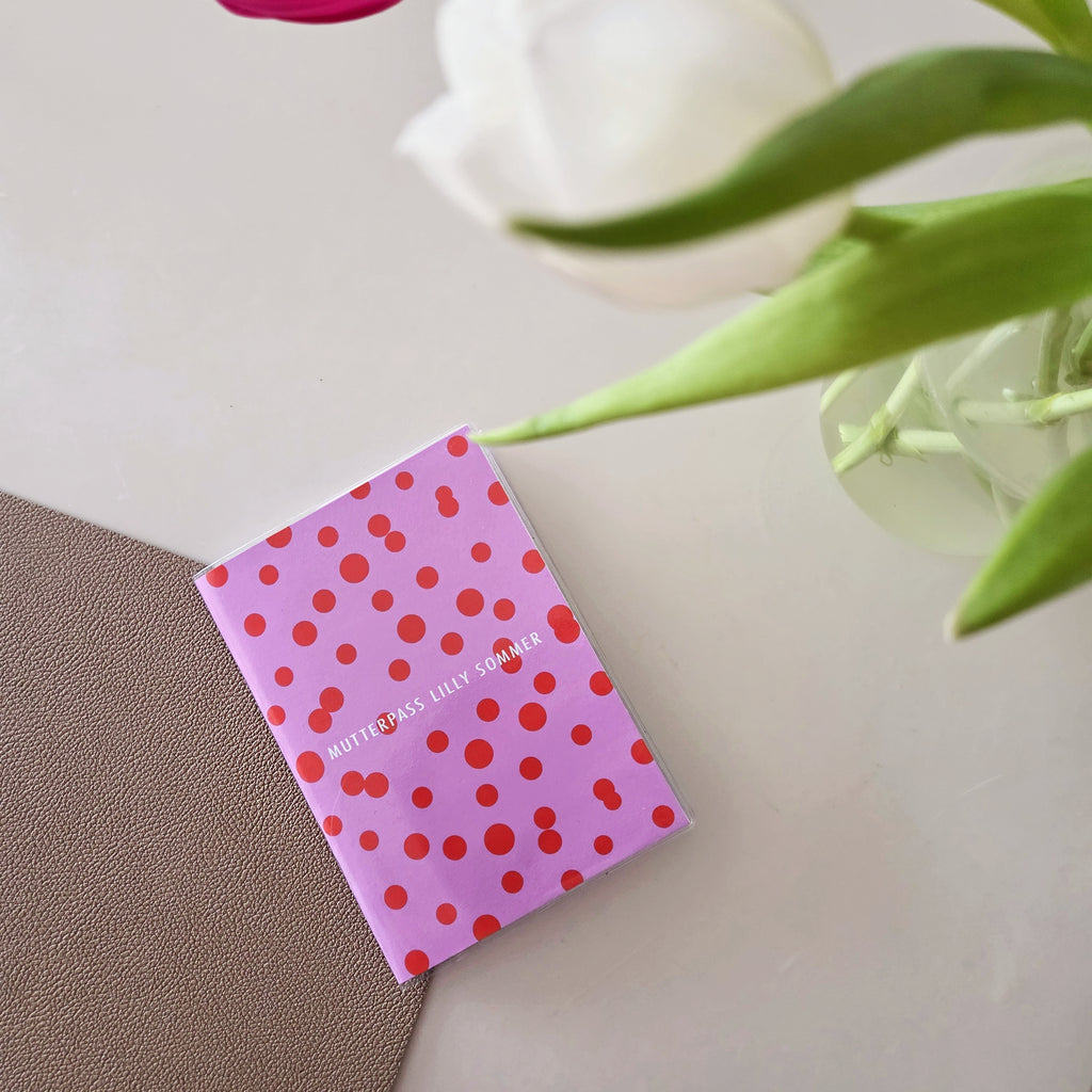 Mutterpasshülle Lilly I personalisierbar